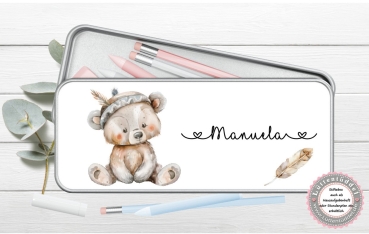 zuckersüße Stiftebox Geschenkdose Metall Bär Indianer Name personalisiert zur Einschulung oder nur so für Spickzettel und kleine Briefchen  von Lüttentüddel®